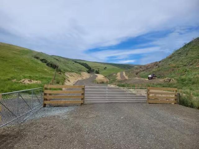 House for sale in Otakou