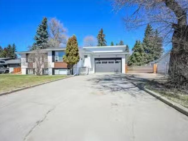 House for sale in Grande Prairie, Alberta