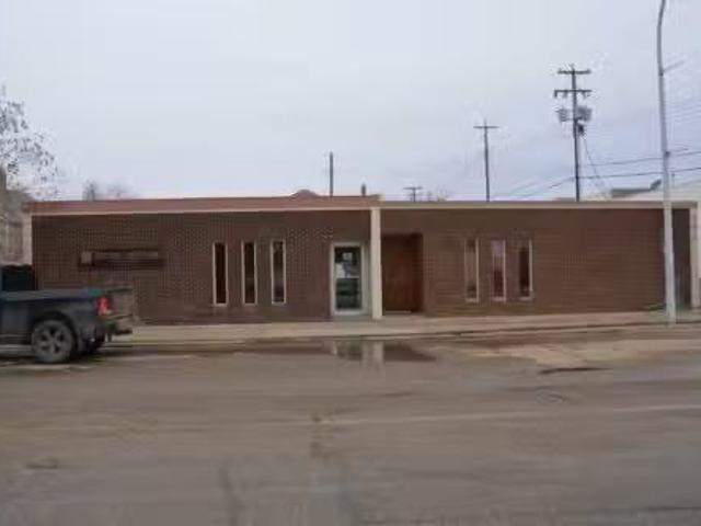 House for sale in Peace River, Alberta