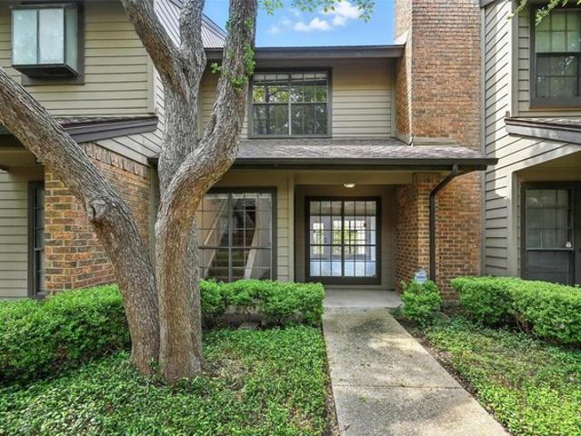Condo for sale in Dallas, Texas