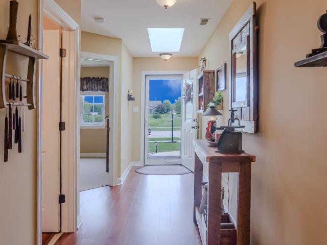 Townhouse for sale in Cedar Lake