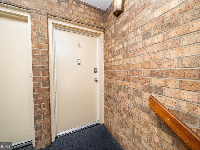 Condo for sale in Montgomery Village, Maryland