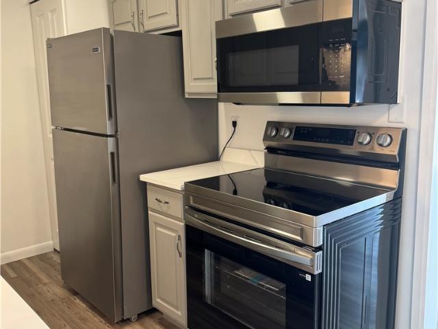 Condo for sale in Sunrise Cove, North Royalton