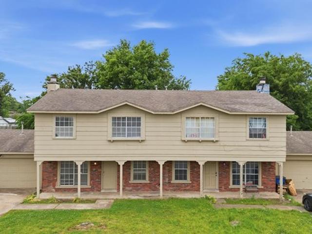 Townhouse for sale in Tulsa, Oklahoma