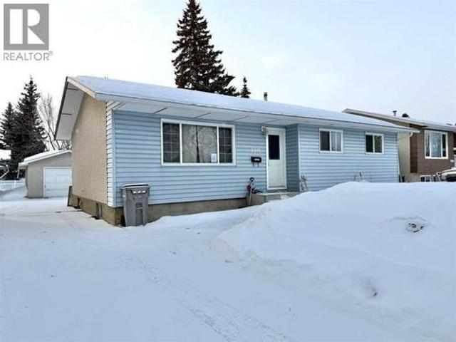 House for sale in Grande Prairie, Alberta