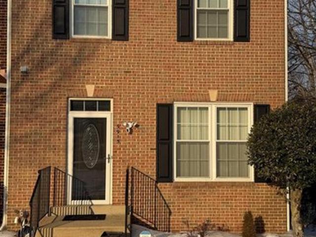 Townhouse for sale in Clinton, Maryland