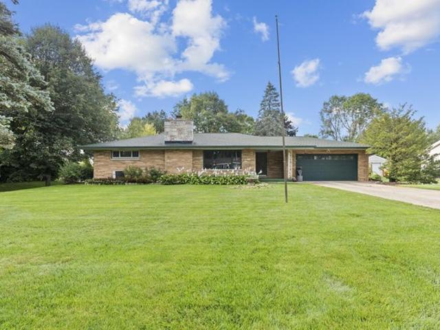 House for sale in Franklin, Milwaukee County