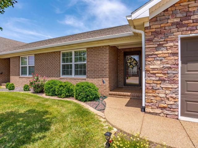House for sale in Newburgh, Indiana