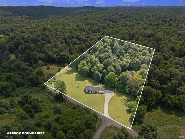 House for sale in Dubois, Indiana