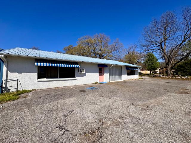 Commercial for sale in Ark