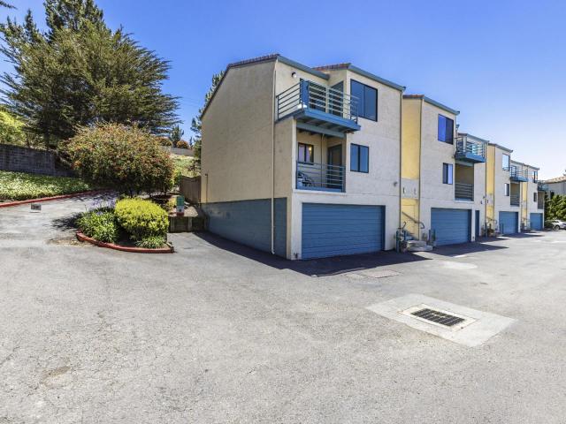 Townhouse for sale in Pacifica