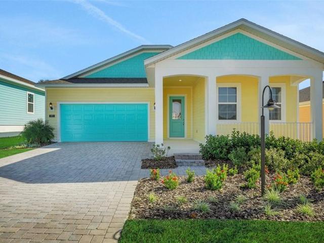 House for sale in Lady Lake, Florida