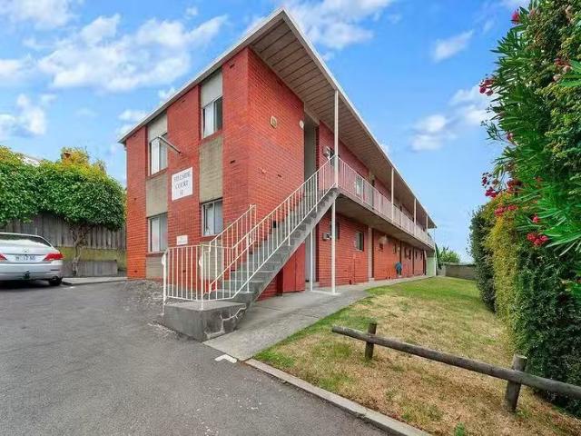 Apartment for rent in West Hobart