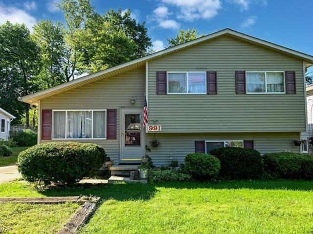 House for sale in Aurora, Portage County