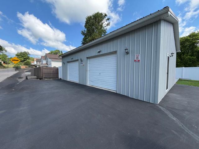 House for sale in Mercer, Pennsylvania