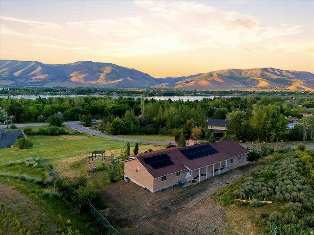 House for sale in Huntsville, Utah