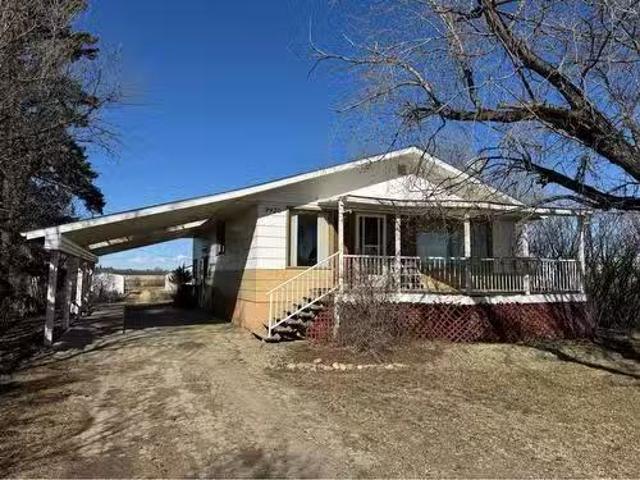 House for sale in Fairview, Alberta