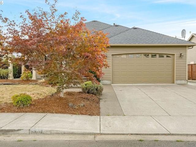 House for sale in Oregonia