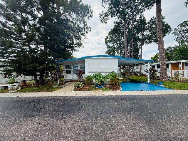 House for sale in Largo, Florida