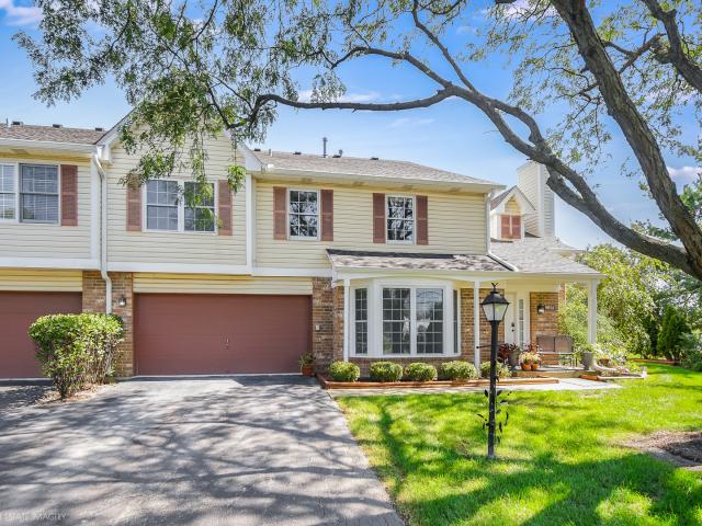 Townhouse for sale in Mokena, Illinois
