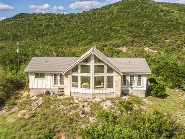 Farm for sale in Utopia, Texas