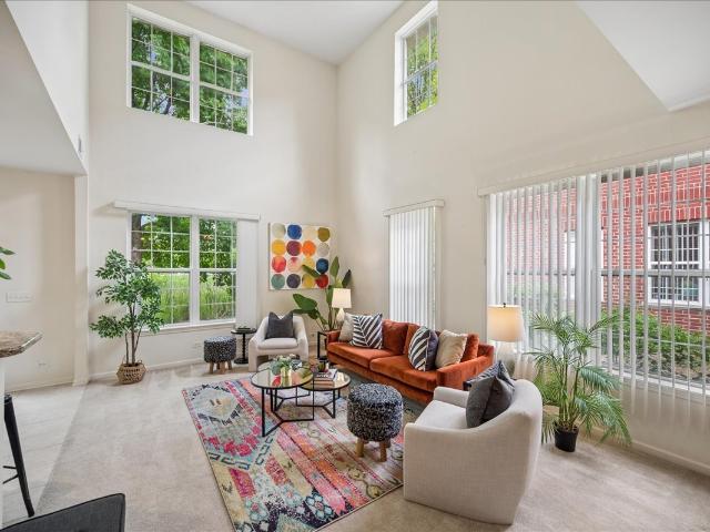 Townhouse for sale in Northbrook, Illinois