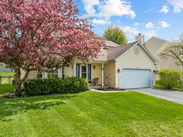House for sale in Mchenry, Illinois