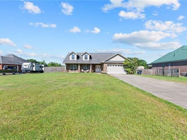 House for sale in Grand Bay, Alabama