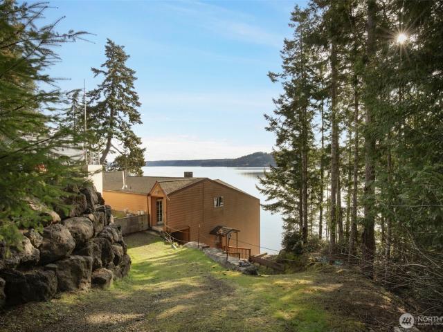 House for sale in Seabeck, Washington