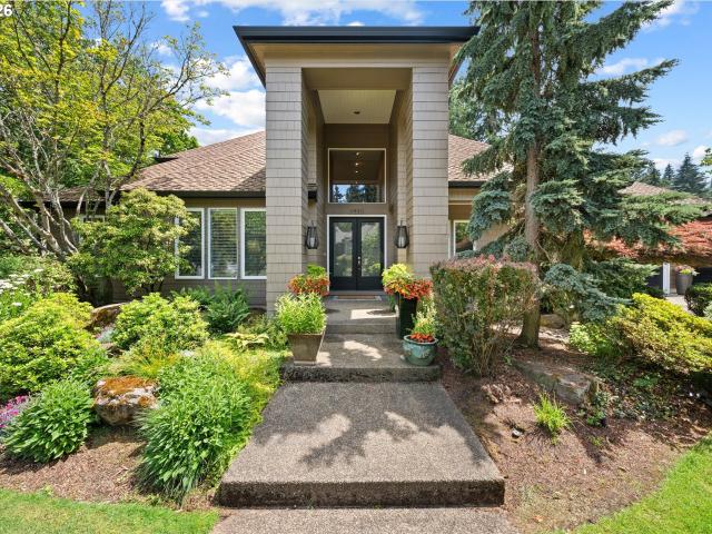 House for sale in Oregonia