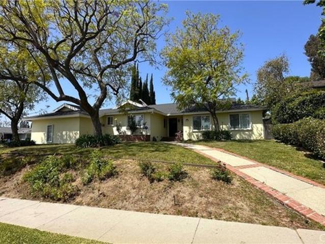 House for sale in Canoga Park, California