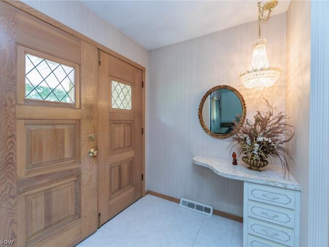 House for sale in Hinckley, Ohio
