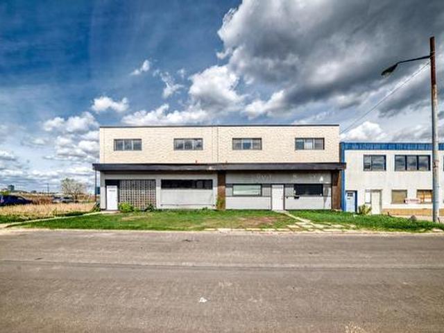 Commercial for sale in Wedgewood, Alberta