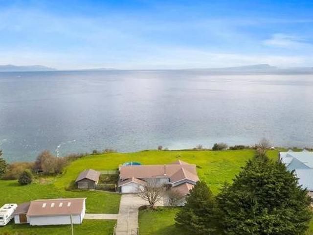 House for rent in Courtenay