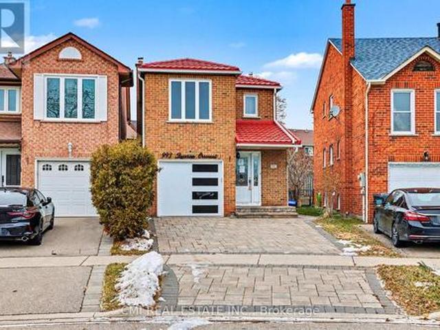 House for sale in Mississauga, Ontario