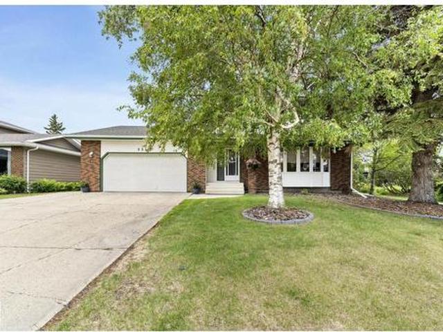 House for sale in Fort Saskatchewan, Alberta