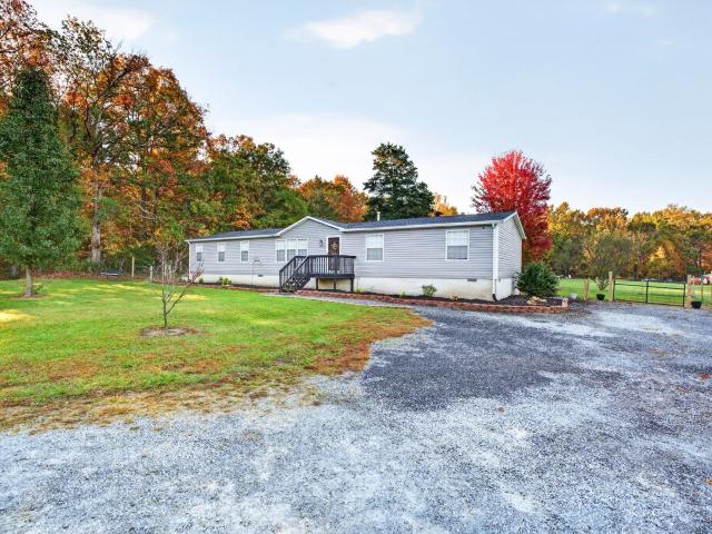 House for sale in Grottoes, Rockingham County