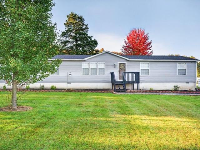 House for sale in Grottoes, Rockingham County