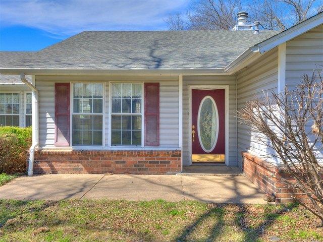 House for sale in Rogers, Oklahoma