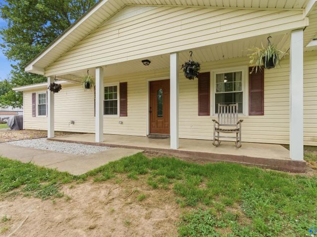 House for sale in Woodville, Alabama
