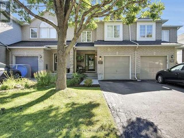 House for sale in Riverside South-Findlay Creek, Ottawa