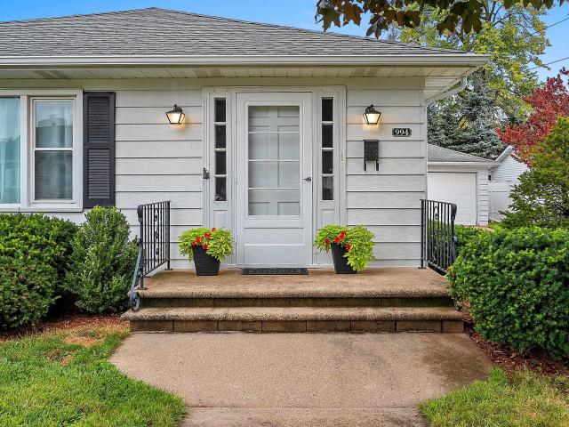House for sale in Marquette Park, Green Bay
