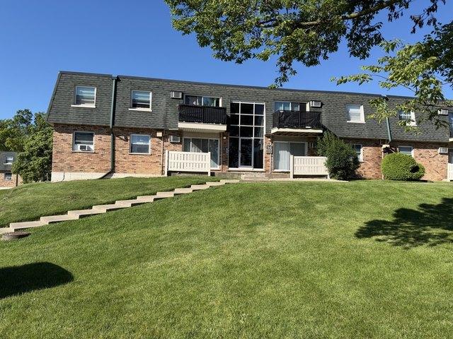 Condo for sale in Palos Hills, Illinois