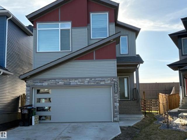 House for sale in Wedgewood, Alberta
