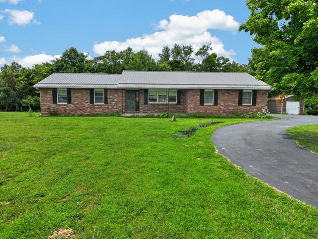 House for sale in Aurora, Indiana