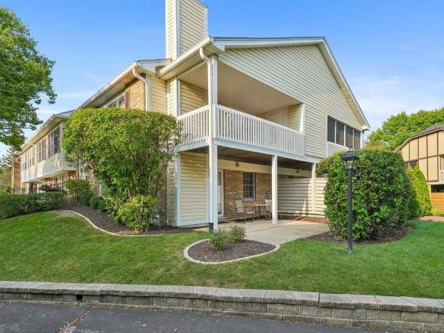 Townhouse for sale in Mokena, Illinois