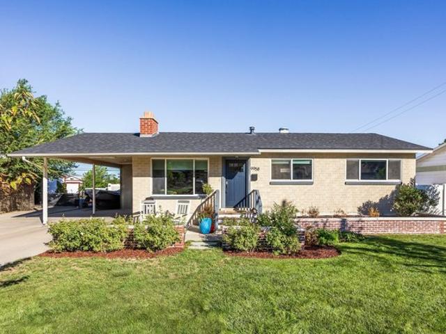 House for sale in Sandy, Salt Lake County