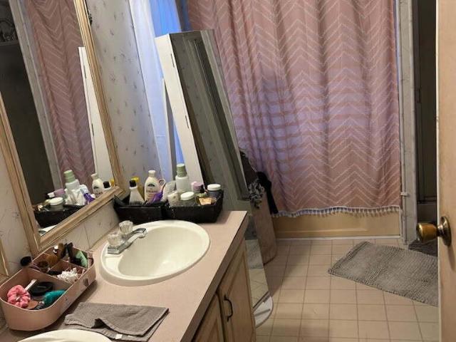 House for sale in Bosque Farms, New Mexico