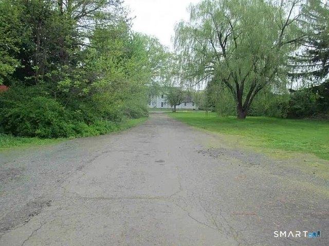 House for sale in Wallingford, Connecticut