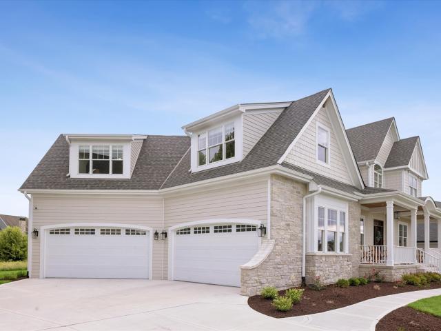 House for sale in Sugar Grove, Illinois